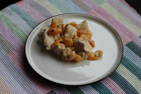 'Cashew and dried apricot chicken' header image